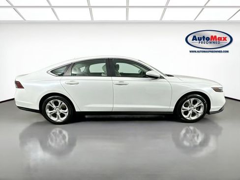 Used 2023 Honda Accord LX image 9