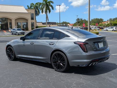 Used 2021 Cadillac CT5 V w/ Premium Package AWD/4WD image 4