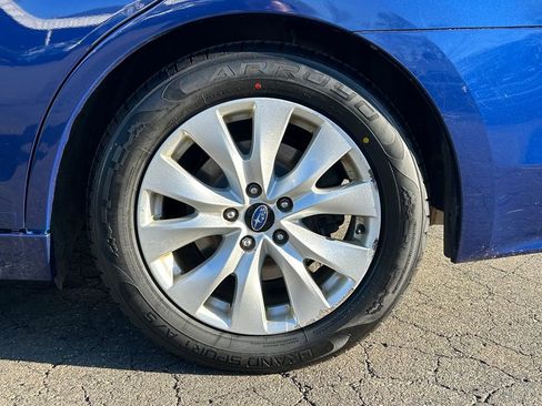 Used 2017 Subaru Legacy 2.5i Premium image 10