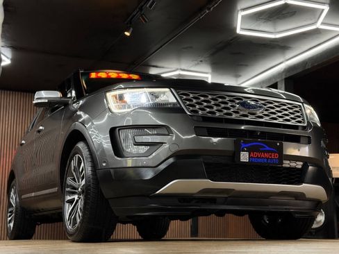 Used 2016 Ford Explorer Platinum AWD/4WD image 3