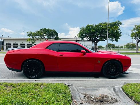 Used 2022 Dodge Challenger R/T Scat Pack w/ 1320 Plus Group RWD image 6