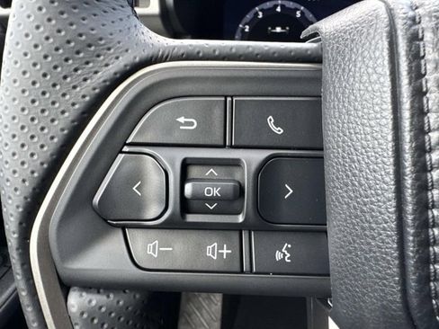 New 2025 Toyota 4Runner Limited image 27