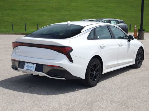 Used 2025 Kia K5 LXS FWD image 6