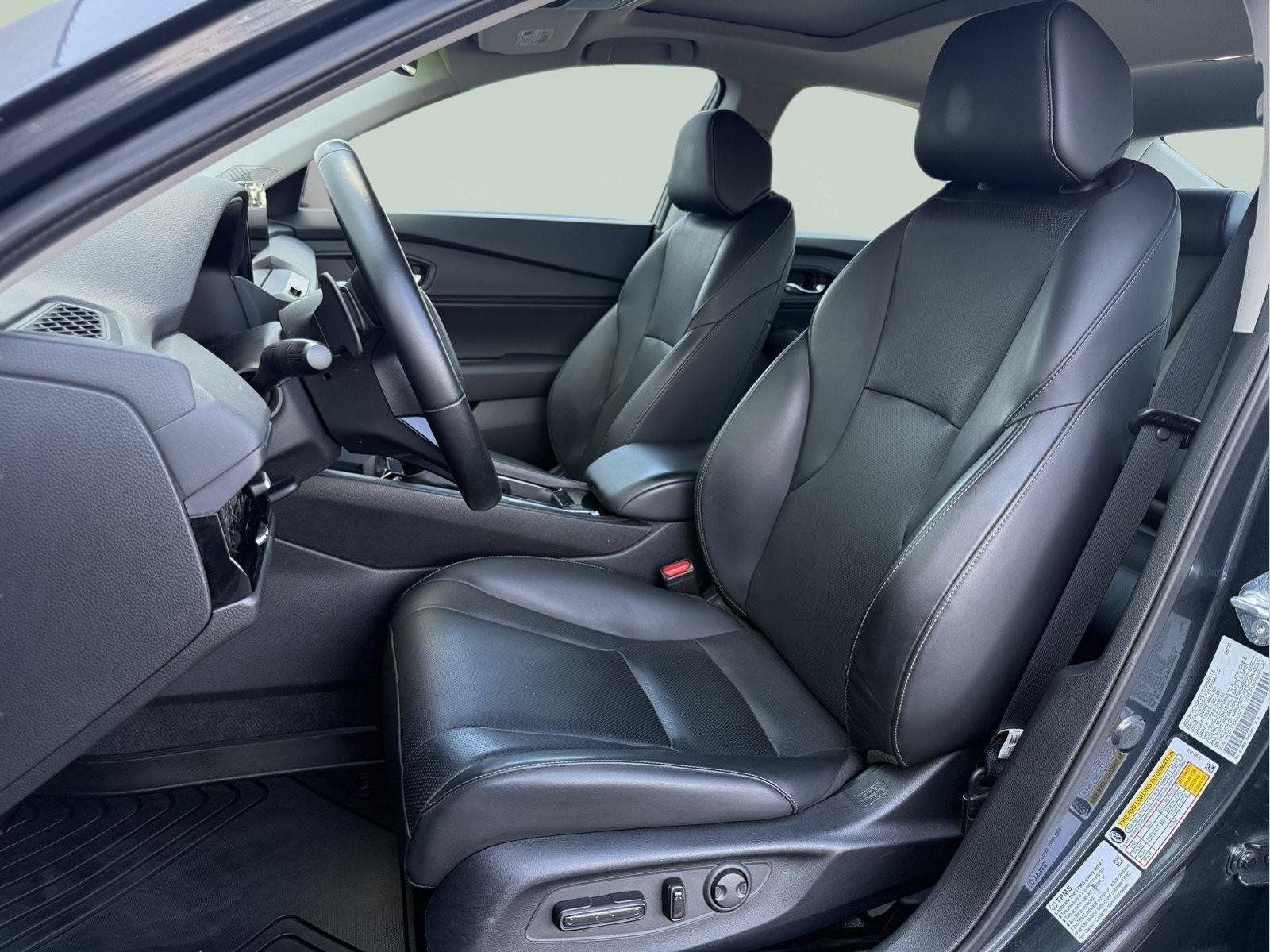 Used 2023 Honda Accord EX-L image 10