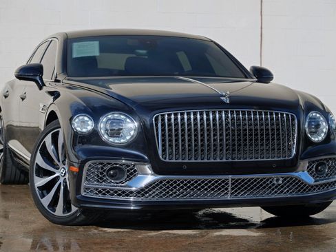 Used 2023 Bentley Flying Spur Azure AWD/4WD image 4