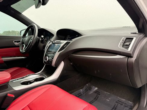 Used 2018 Acura TLX V6 w/ Technology & A-SPEC Pkg FWD image 31