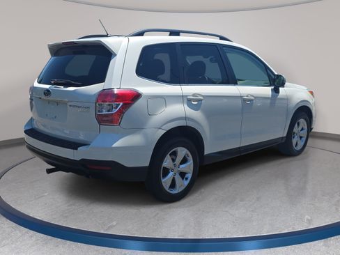 Used 2014 Subaru Forester 2.5i Touring AWD/4WD image 5