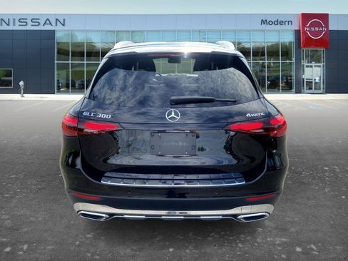Used 2023 Mercedes-Benz GLC 300 4MATIC image 6
