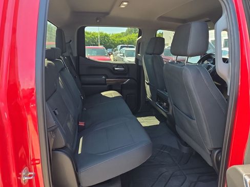Used 2019 Chevrolet Silverado 1500 LT Trail Boss AWD/4WD image 39
