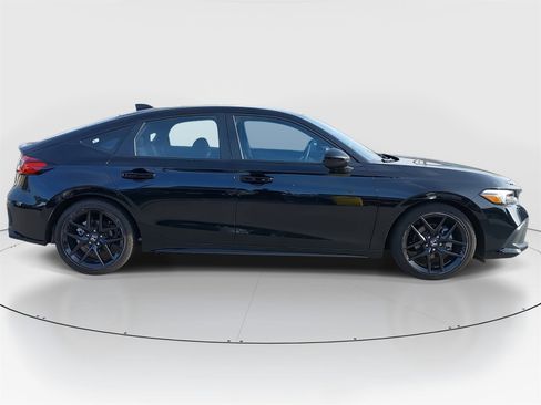 Used 2024 Honda Civic Sport image 4