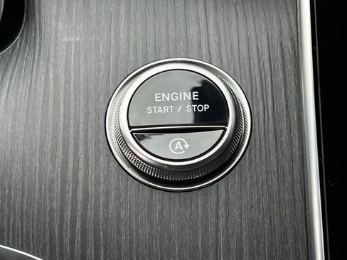 New 2026 Mercedes-Benz C 300 4MATIC Sedan image 31