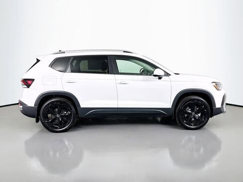 New 2026 Volkswagen Taos SEL AWD/4WD image 8