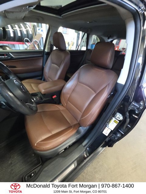 Used 2019 Subaru Outback 2.5i Touring w/ Popular Package #3A AWD/4WD image 12