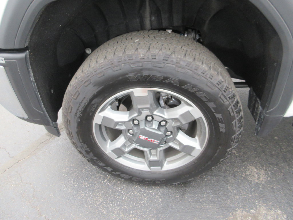 Certified 2026 GMC Sierra 2500 SLE w/ SLE Value Package; AWD/4WD image 16