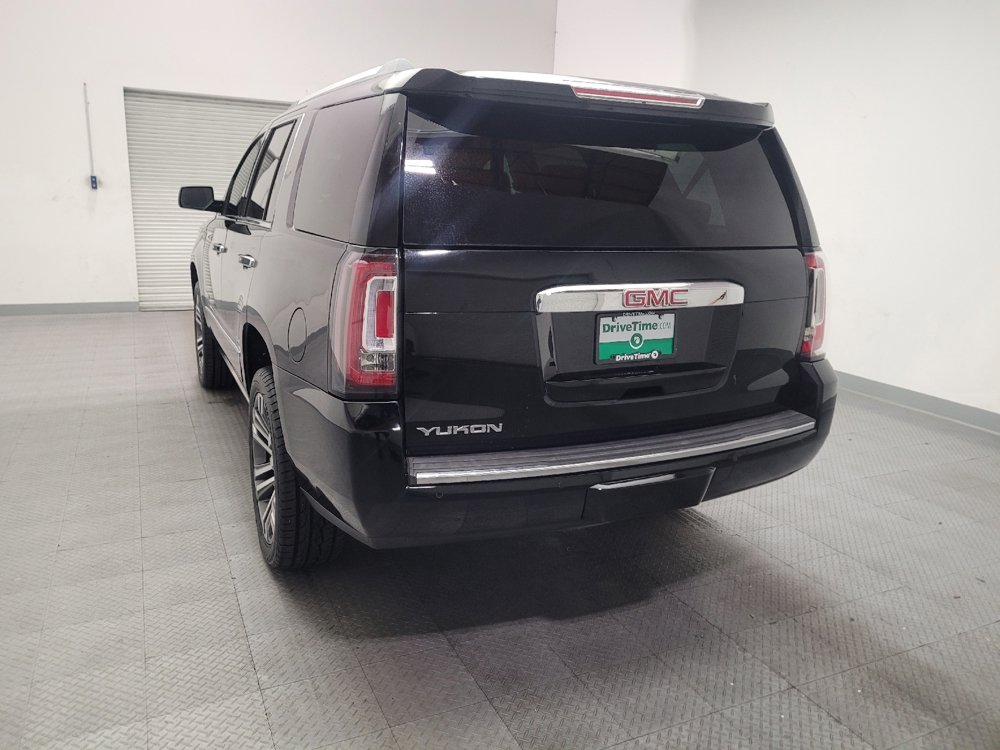 Used 2017 GMC Yukon Denali w/ Open Road Package AWD/4WD image 6