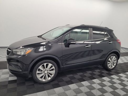 Used 2018 Buick Encore Preferred image 2