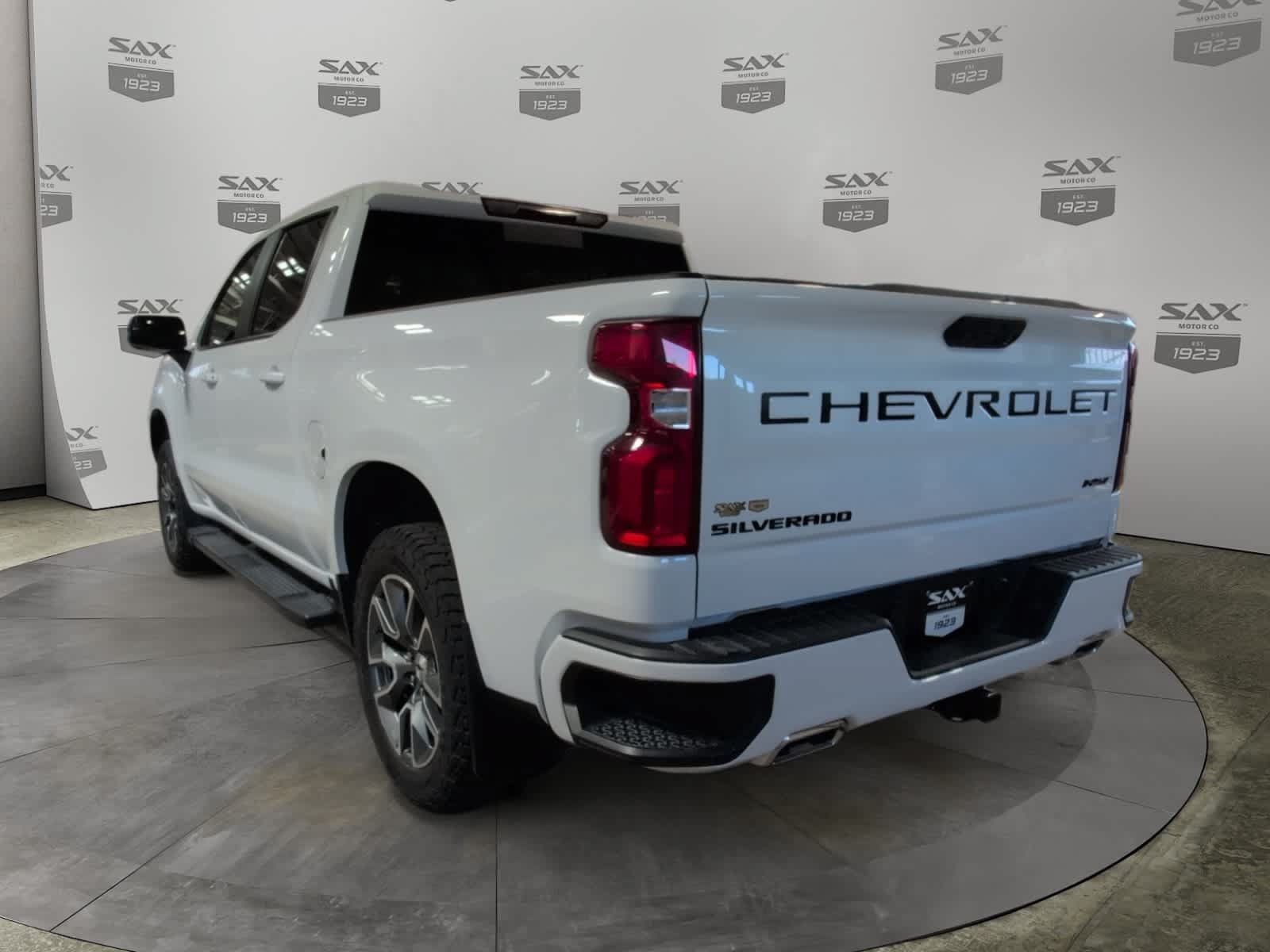 Used 2024 Chevrolet Silverado 1500 RST w/ All Star Edition Plus AWD/4WD image 3