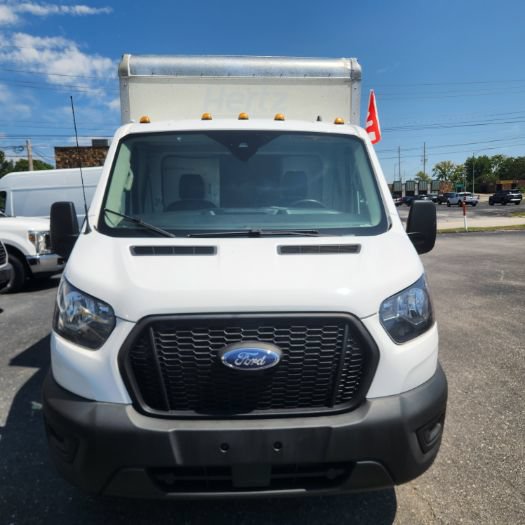 Used 2022 Ford Transit 350 DRW RWD image 7
