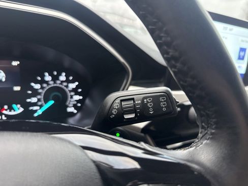 Used 2022 Ford Escape SE w/ Convenience Package image 19