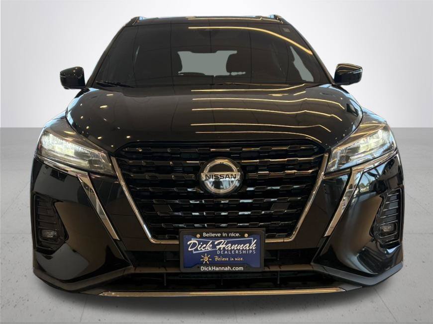 Used 2021 Nissan Kicks SR FWD image 3