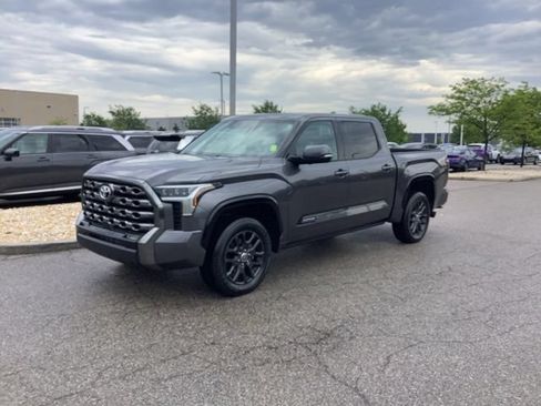 Used 2023 Toyota Tundra Platinum AWD/4WD image 1