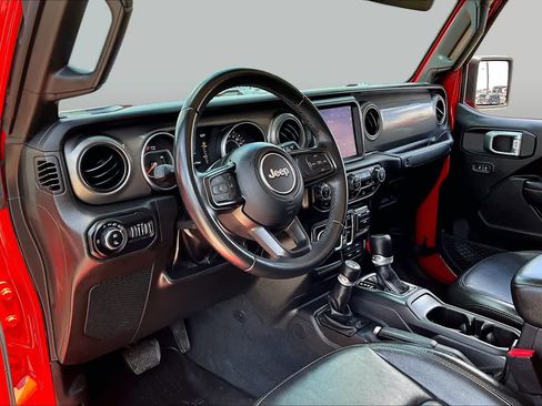 Used 2022 Jeep Gladiator Sport AWD/4WD image 16