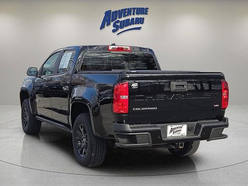 Used 2022 Chevrolet Colorado Z71 w/ Z71 Midnight Edition image 5