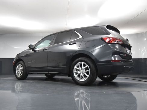 Used 2022 Chevrolet Equinox LT image 47
