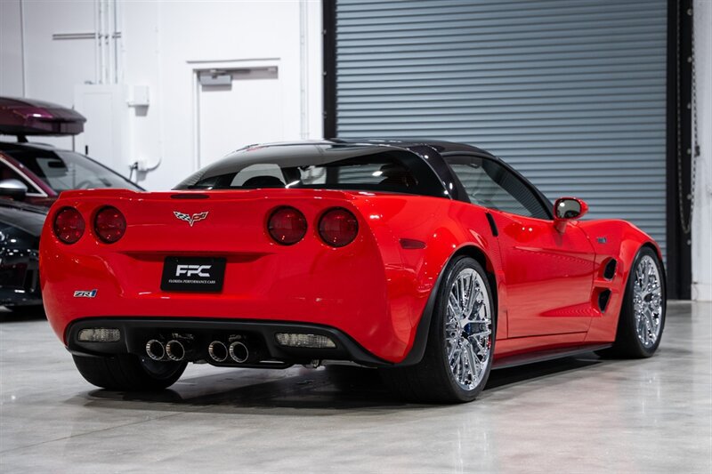Used 2010 Chevrolet Corvette ZR1 w/ Preferred Equipment Group RWD image 15