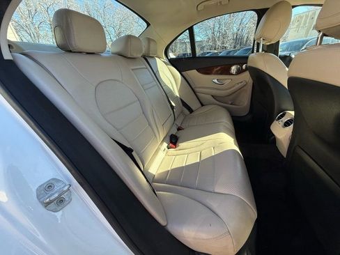 Used 2015 Mercedes-Benz C 300 4MATIC Sedan image 11