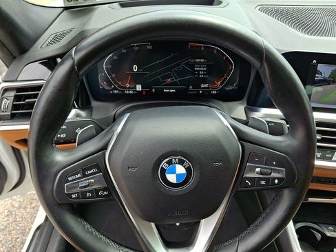 Used 2021 BMW 330i xDrive Sedan w/ Premium Package AWD/4WD image 21