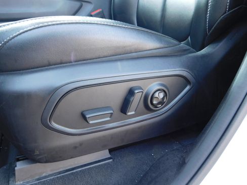 Used 2024 Jeep Grand Cherokee Limited 4xe AWD/4WD image 19
