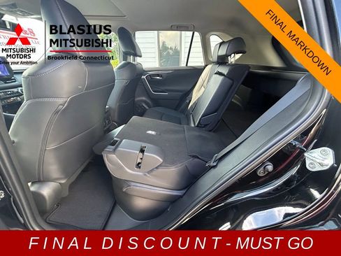 Used 2023 Toyota RAV4 Limited image 41
