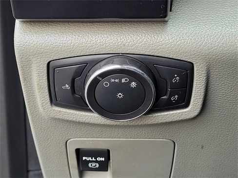 Used 2018 Ford F150 XL w/ Trailer Tow Package w/101A image 25