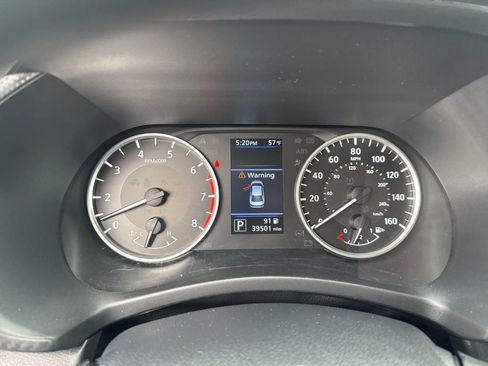 Used 2024 Nissan Sentra S FWD image 21