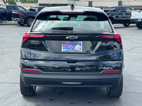 New 2027 Chevrolet Bolt LT FWD image 5