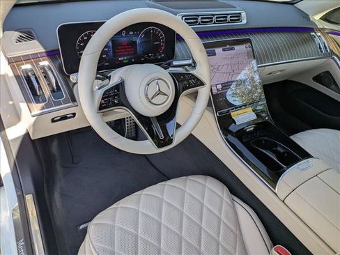 New 2026 Mercedes-Benz S 580e 4MATIC Sedan image 3