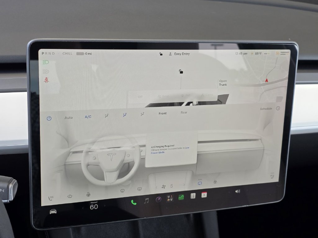 Used 2025 Tesla Model Y Performance AWD/4WD image 19