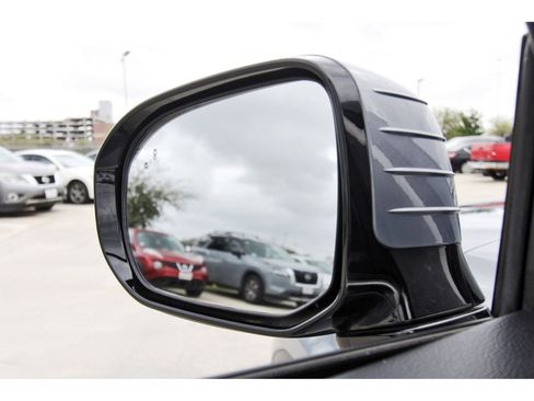 Used 2022 Kia Telluride SX w/ Towing Package FWD image 10