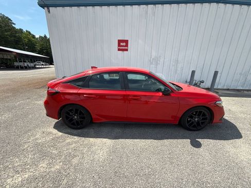Used 2024 Honda Civic Sport image 9