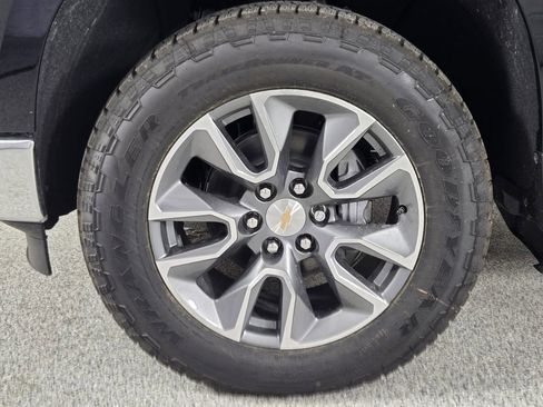 New 2026 Chevrolet Silverado 1500 LT AWD/4WD image 13