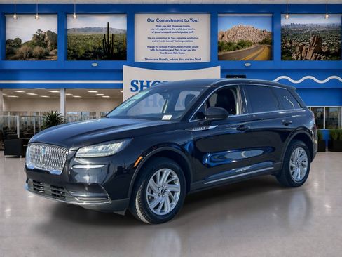 Used 2022 Lincoln Corsair FWD image 2