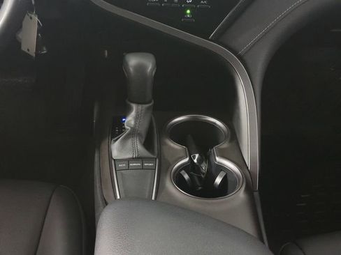 Used 2023 Toyota Camry SE image 20