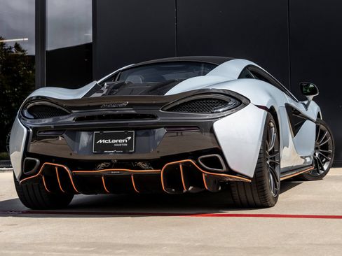 Used 2016 McLaren 570S Coupe RWD image 9