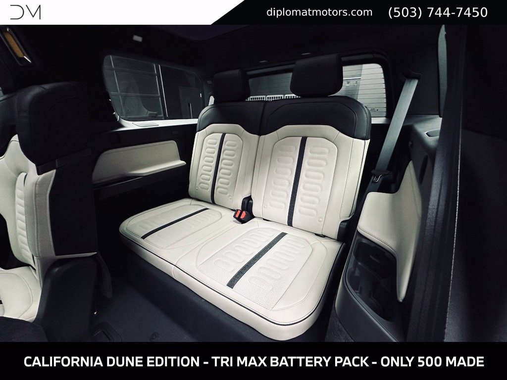 Used 2025 Rivian R1S Adventure Tri AWD/4WD image 25