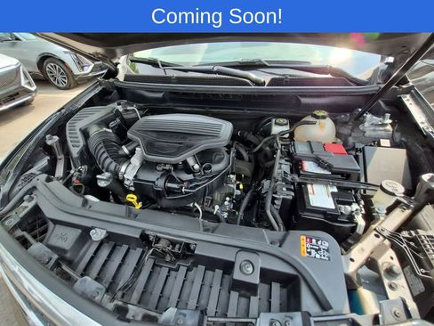 Used 2020 Cadillac XT5 Premium Luxury w/ LPO, Floor Liner Package FWD image 14