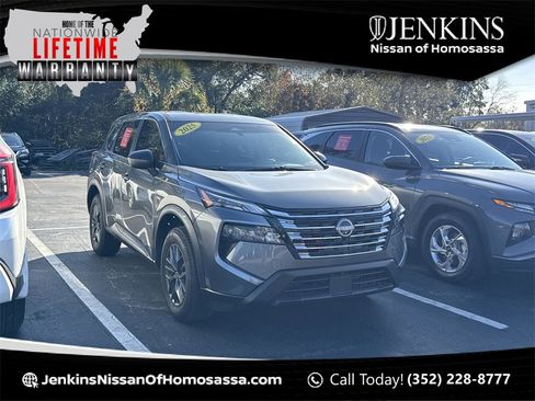 Certified 2025 Nissan Rogue S image 1