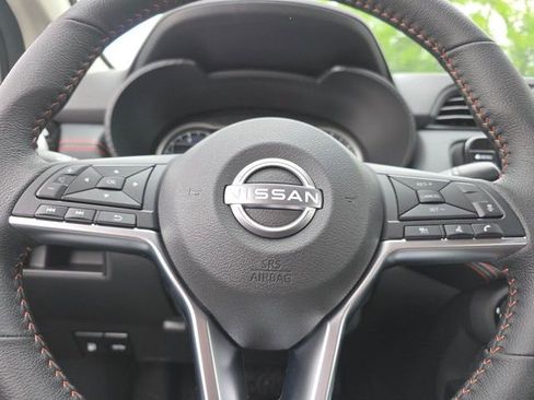 New 2025 Nissan Versa SR w/ Trunk Package image 14