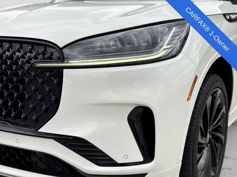 Used 2025 Lincoln Aviator Reserve w/ Jet Appearance Package AWD/4WD image 13