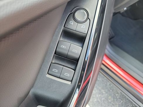 Certified 2026 Chevrolet Equinox LT FWD image 23